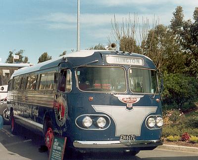 Newmans Flxible Ansair Clipper