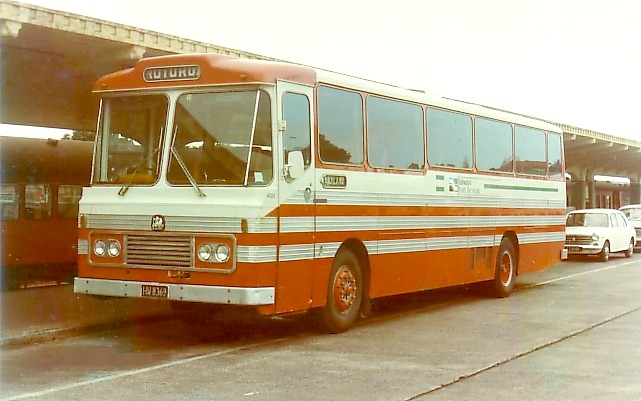 NZRRS Bedford YMT 4926