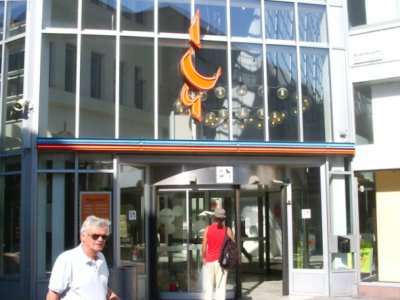 Centrum entrance