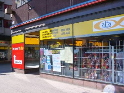 Shop providing cheap international calls