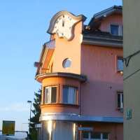 Dali-style clock on building