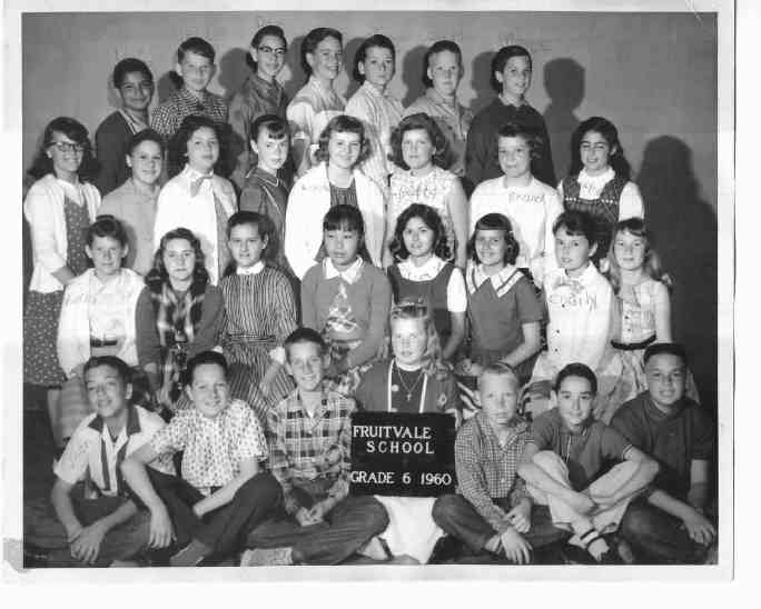 Fruitvale School 6th grade class