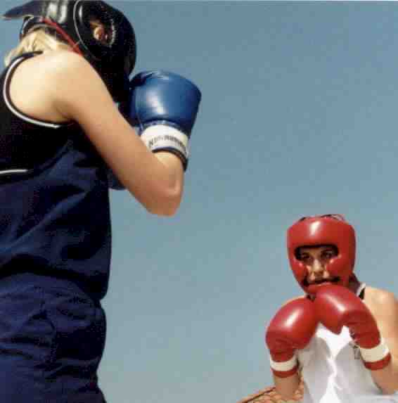 Image copyright 1999.  All rights reserved.