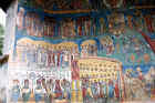 Last judgment-left buttress.jpg (217692 bytes)