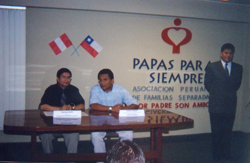 Firma protocolar de Paps para Siempre