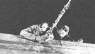 Fran�ois Leterrier and Charles Le Clainche in A MAN ESCAPED (JPG, 17 KB)