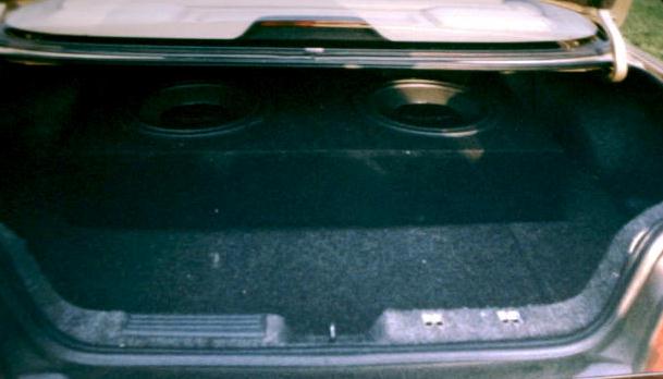 boxincar.jpg - 32972 Bytes