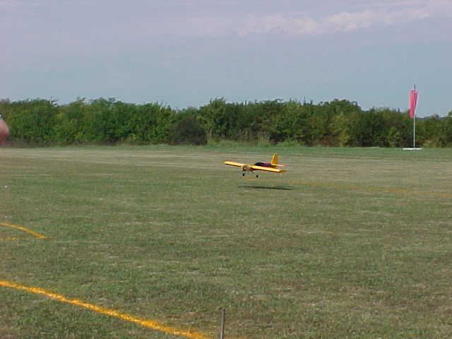 Don Brents flew his Sig Fazer during the touch and go competition.