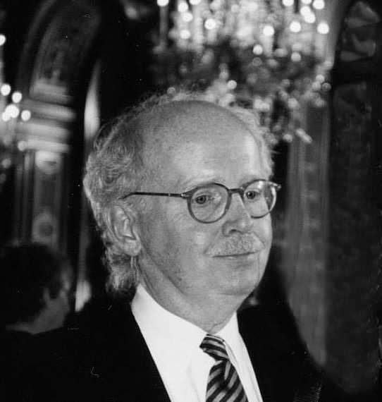 Robert R. Bryan