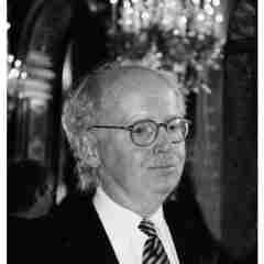 Robert R. Bryan