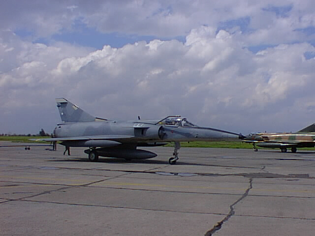 Mirage Pantera and Elkán.