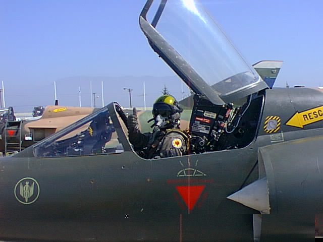 Mirage M5M Elkán with the Grupo 8 markings.