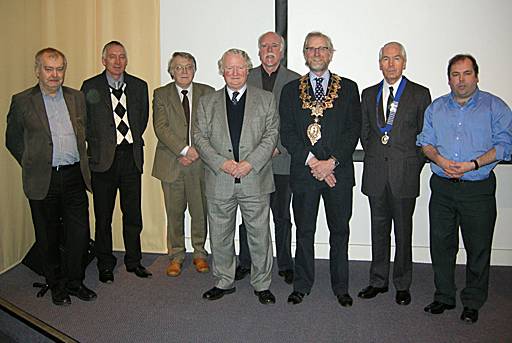 Afternoon seminar speakers Group photograph of the speakers at the afternoon seminar