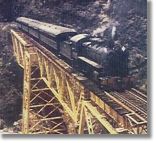 Old train at Infiernillo Bridge