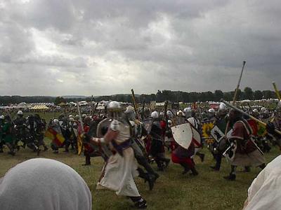 [huge battle]