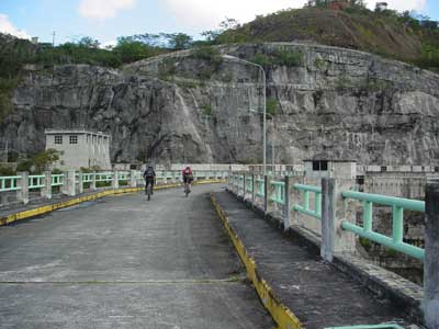 Por la Presa de Jiguey en Ocoa