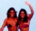 Hermosa desconocida y su hermana