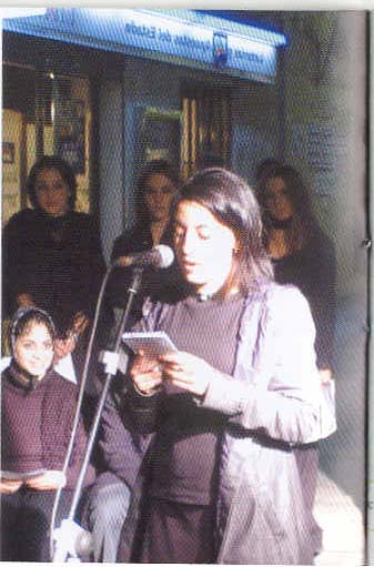 Accions po�tiques al carrer (Pla�a Octavi�)
