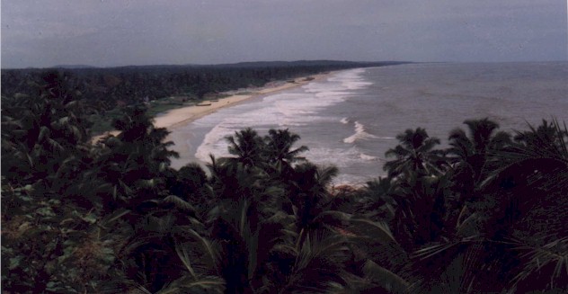 Parakkal Beach - View Mahe Light house