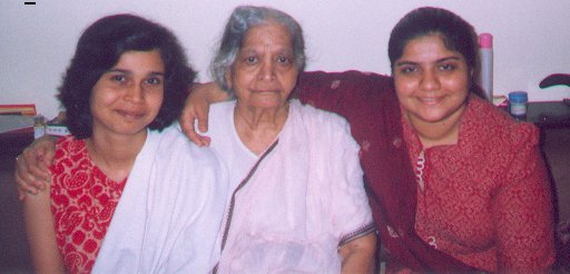 aaji.jpg