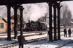 SY 1662 shunting around Yiijing, February 15 2006