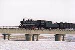 SY 1564 with an extra. The train consists of 45 loaded coal hoppers, February 17 2006