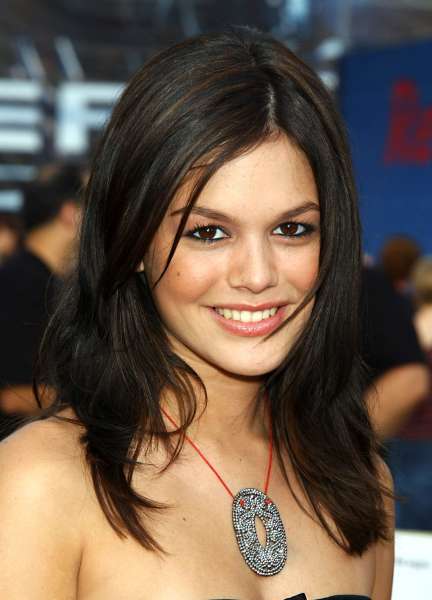 rachel_bilson_smile.jpg 26.3K