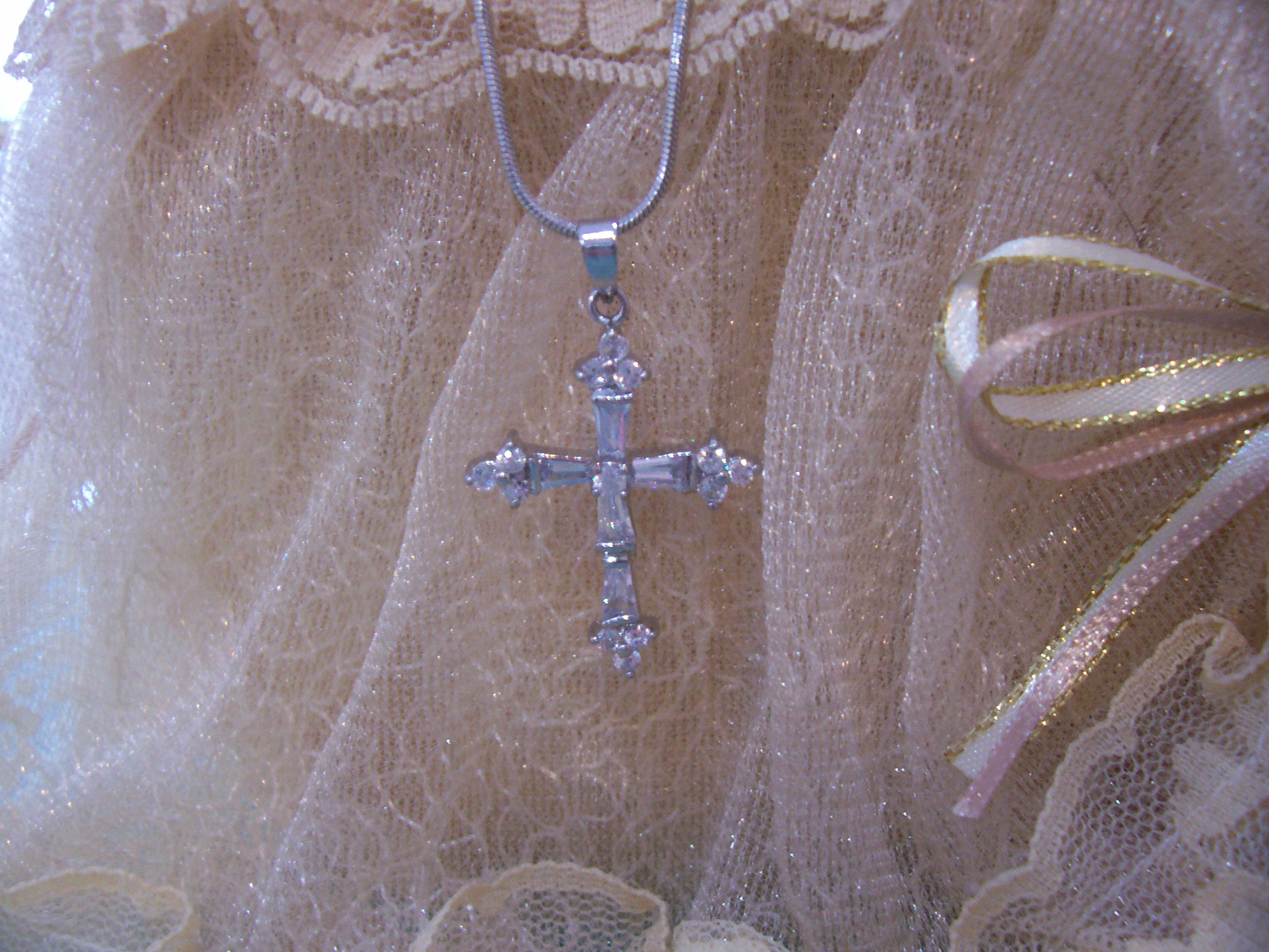 CrossNecklace