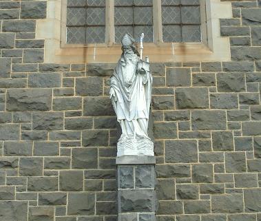 Statue