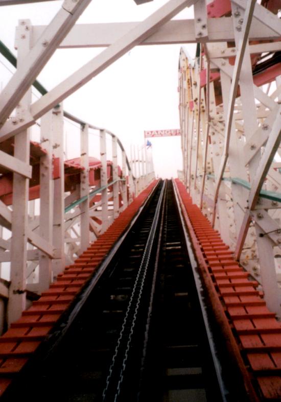 Belmont-2-01-up-lift-pov.jpg (777002 bytes)