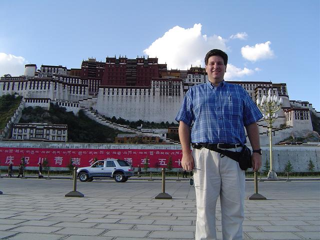 Patala Palace is the former home of the Dali Lama.