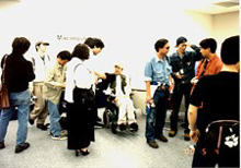 iWeek 2000A@Ԉ֎q