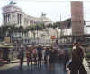 piazza_venezia_gruppo.jpeg (24307 bytes)