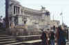 piazza_venezia.jpeg (27254 bytes)