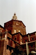 SRC="pa4.JPG"