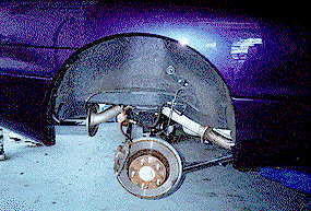Rear well w/o strut