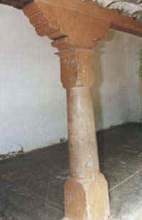 column_w_capital.jpg (18390 bytes)
