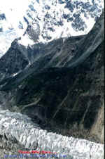fm_basecamp_glacier.jpg (47300 bytes)