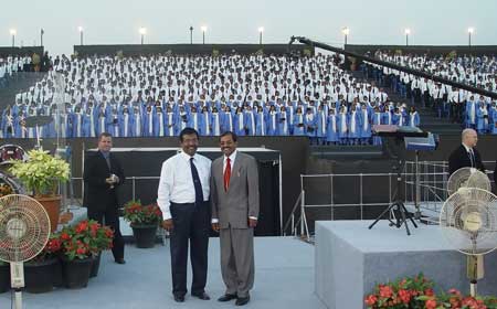 The choir on the final day