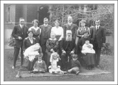 Wills Family  - (Melbourne, Victoria, Australia}