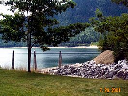 Revelstoke to Nakusp -- Columbia River