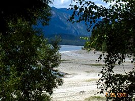 Revelstoke to Nakusp -- Columbia River