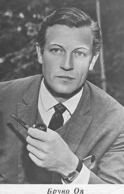 1967 .