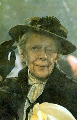 Татьяна Пельтцер / Tatiana Pelttser, 1989