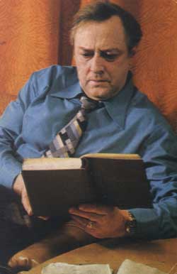 Vladislav Strzhelchik