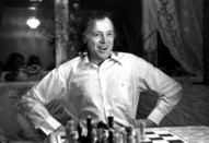  , 1976