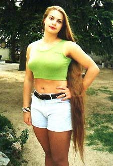 shirley2.jpg (27824 bytes)