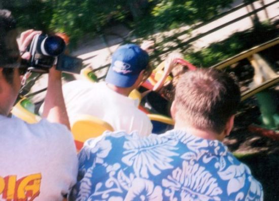 SFKK-2001-Filming-on-rollerskater.jpg (42848 bytes)