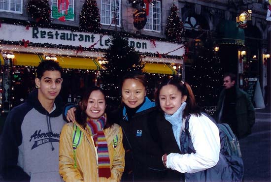 17_OldMontreal_Shopping