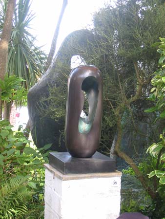 057_barbara_hepworth2